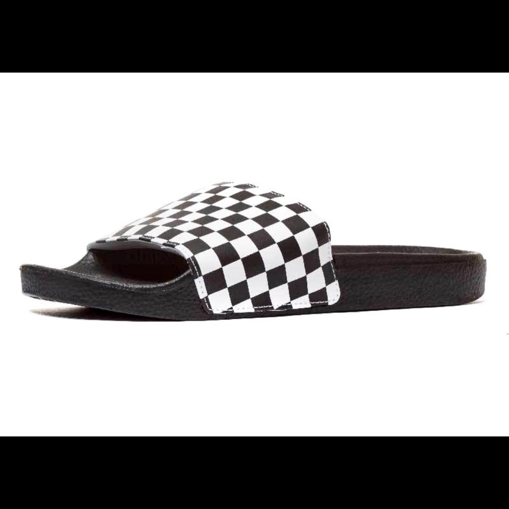 ⛔️SOLD⛔️Vans Checkerboard Slide- On